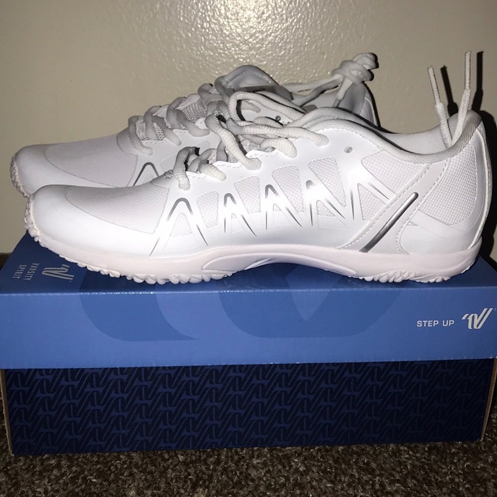 Varsity DBL edge cheerleading shoes